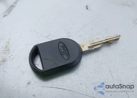 2005 Ford Explorer Sport Trac Adrenalin/Xls/Xlt from USA, damaged, VIN 1FMZU67K85UA94565